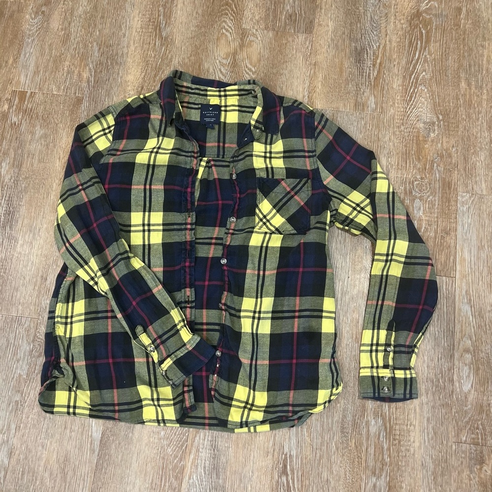 American Eagle please button up